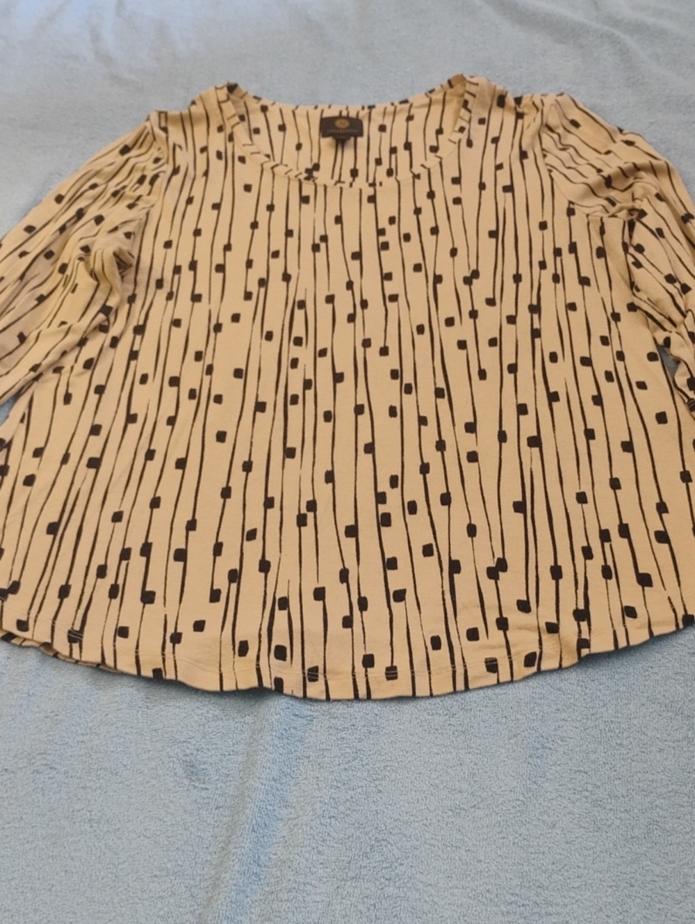 JM Collection Beige Blouse with Black Linear Dot Print